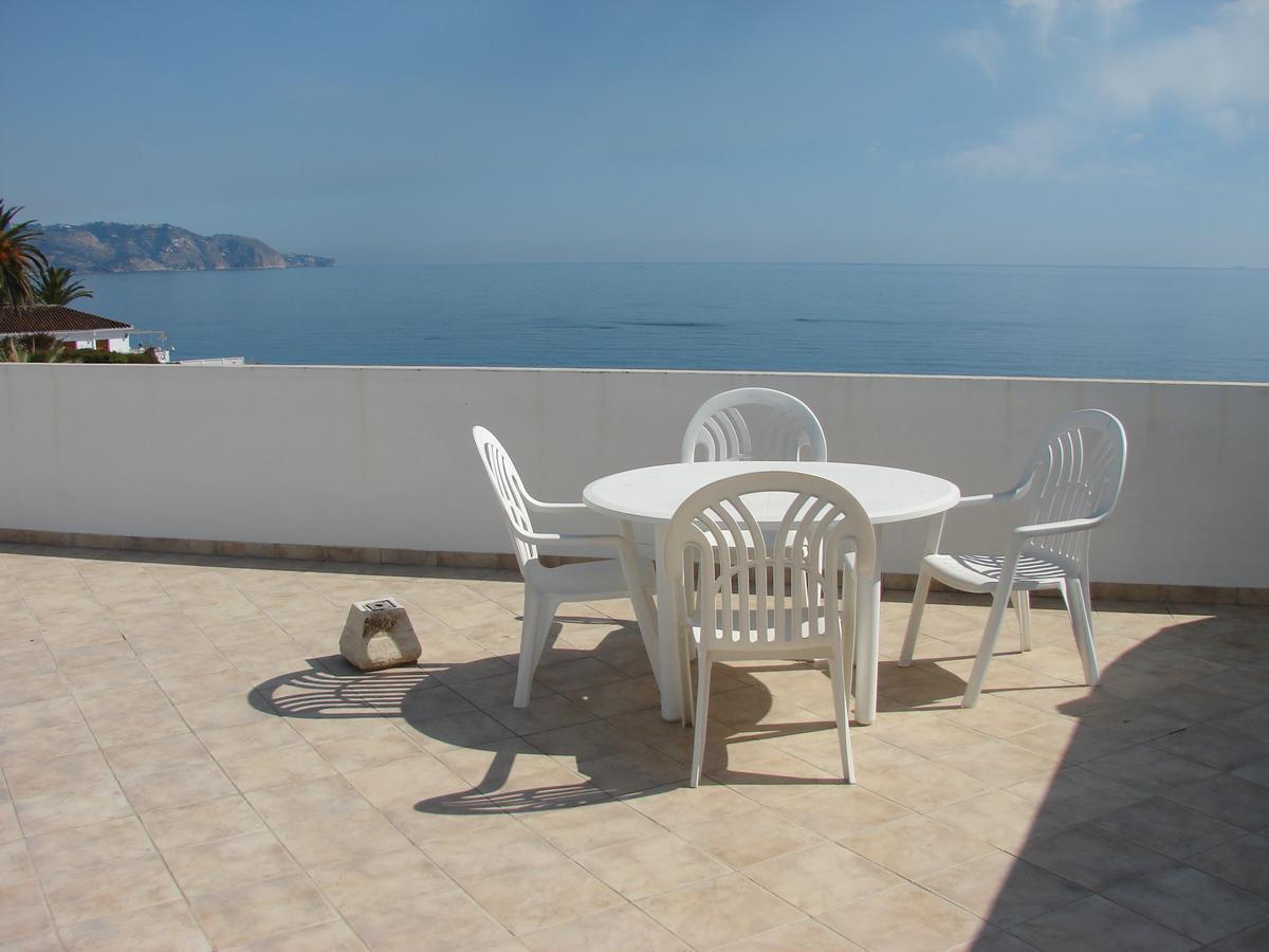 Carabeo 70 Menyber Apartment Nerja Exterior photo